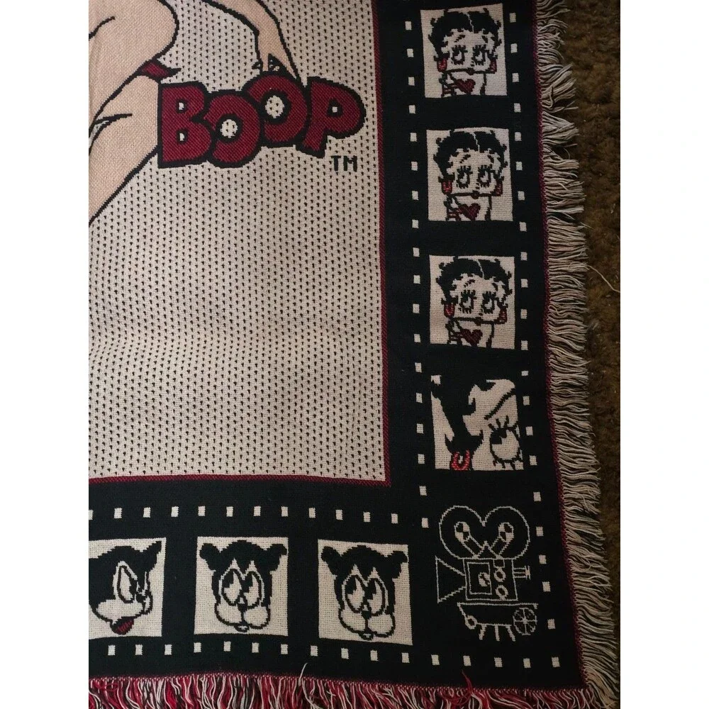 Unbranded this vintage